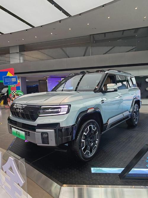 佛山三水区铭迈真企业管理咨询比亚迪方程豹硬派越野的爆款，英菲尼迪35周年与你共成长